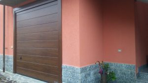 Porta in Legno per Garage